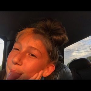 Meet your Posher, Kylee